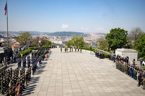 Pietní ceremoniál u příležitosti výročí ukončení 2. světové války v Evropě u památníu na Vítkově